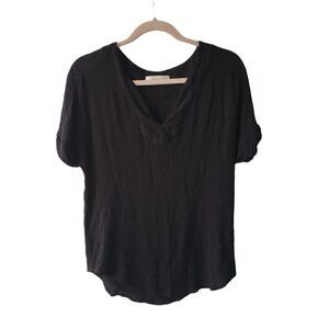 Monk & Lou Black Crinkled Rayon Loose Top Short Sleeve V-neck